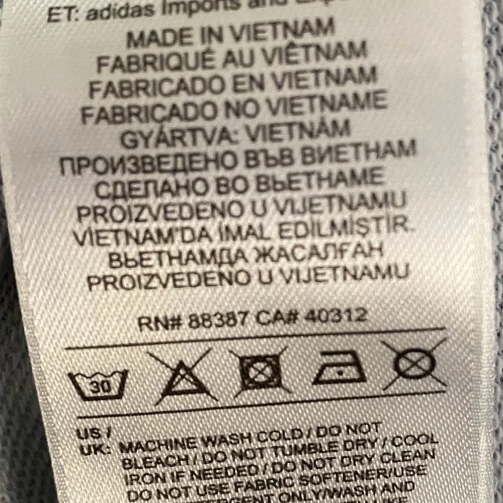 Adidas x Farm Rio Borbomix Butterfly Graphic Trefoil Sweatshirt:  Size Medium - Picture 6 of 6